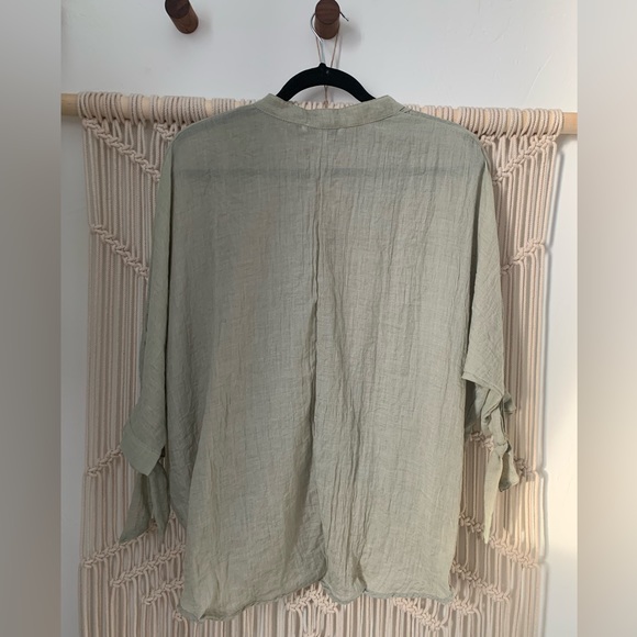 Favlux Boutique Blouse - Picture 4 of 9